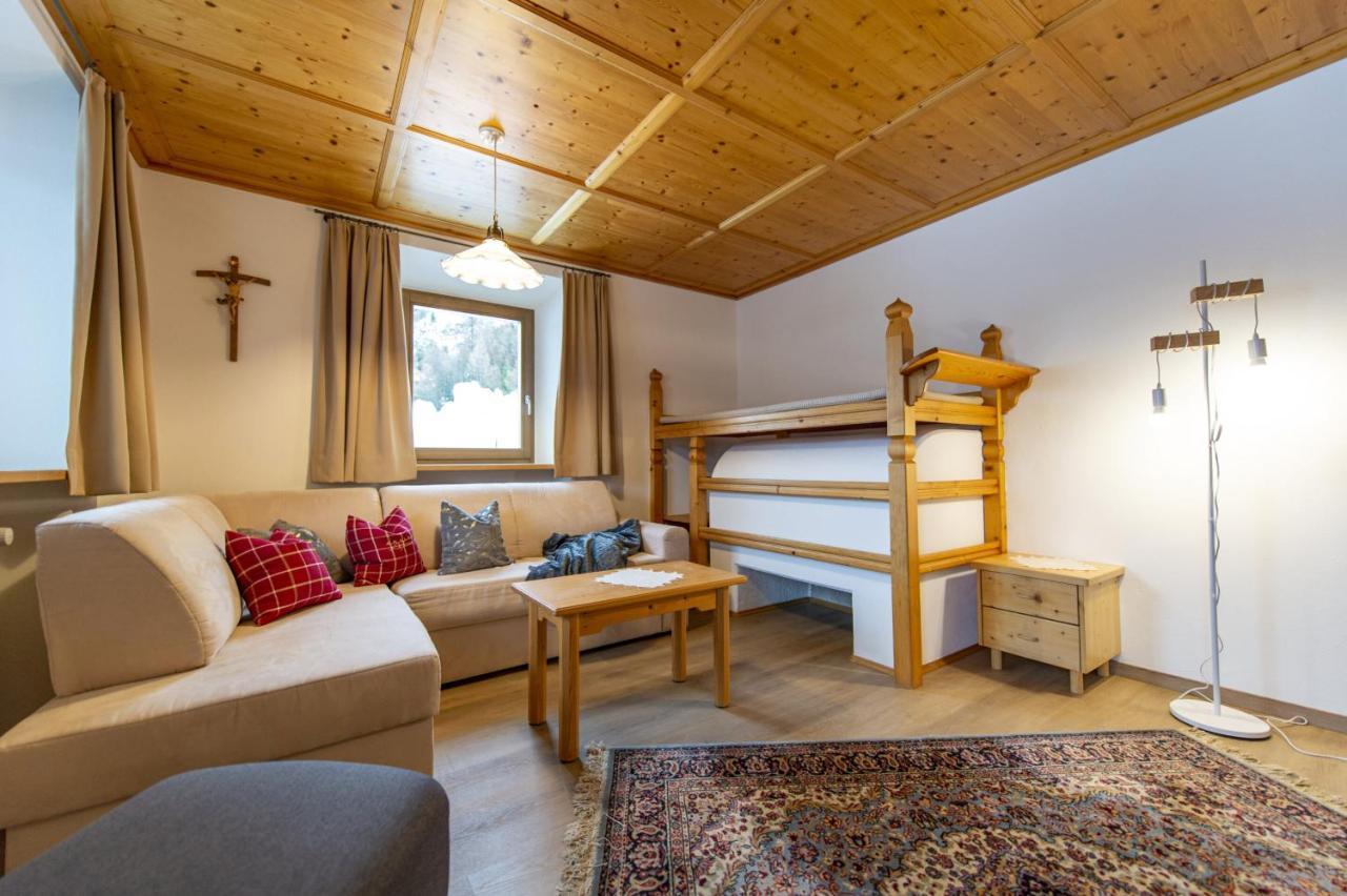 Chalet Alpina Ortisei Exterior photo
