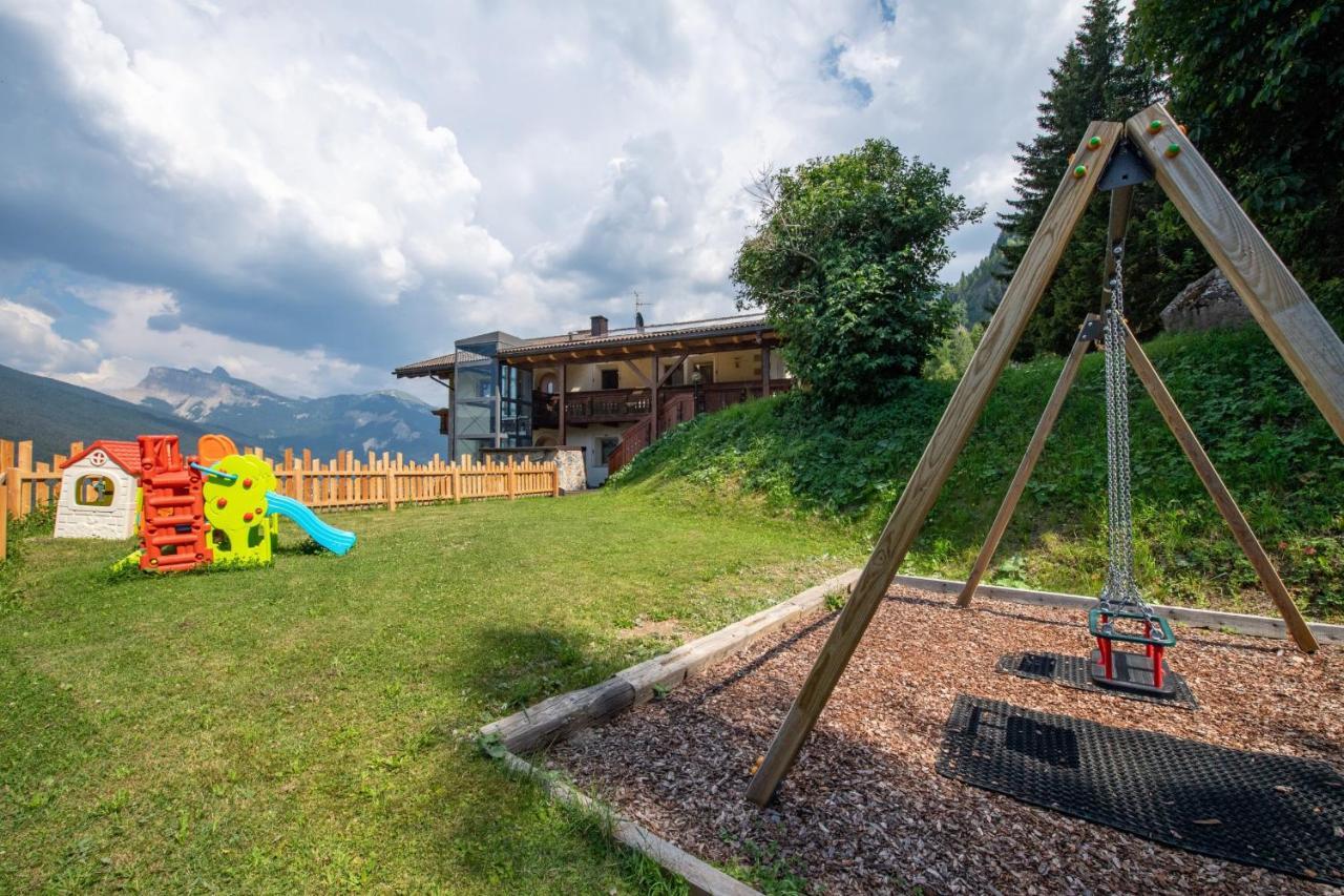 Chalet Alpina Ortisei Exterior photo